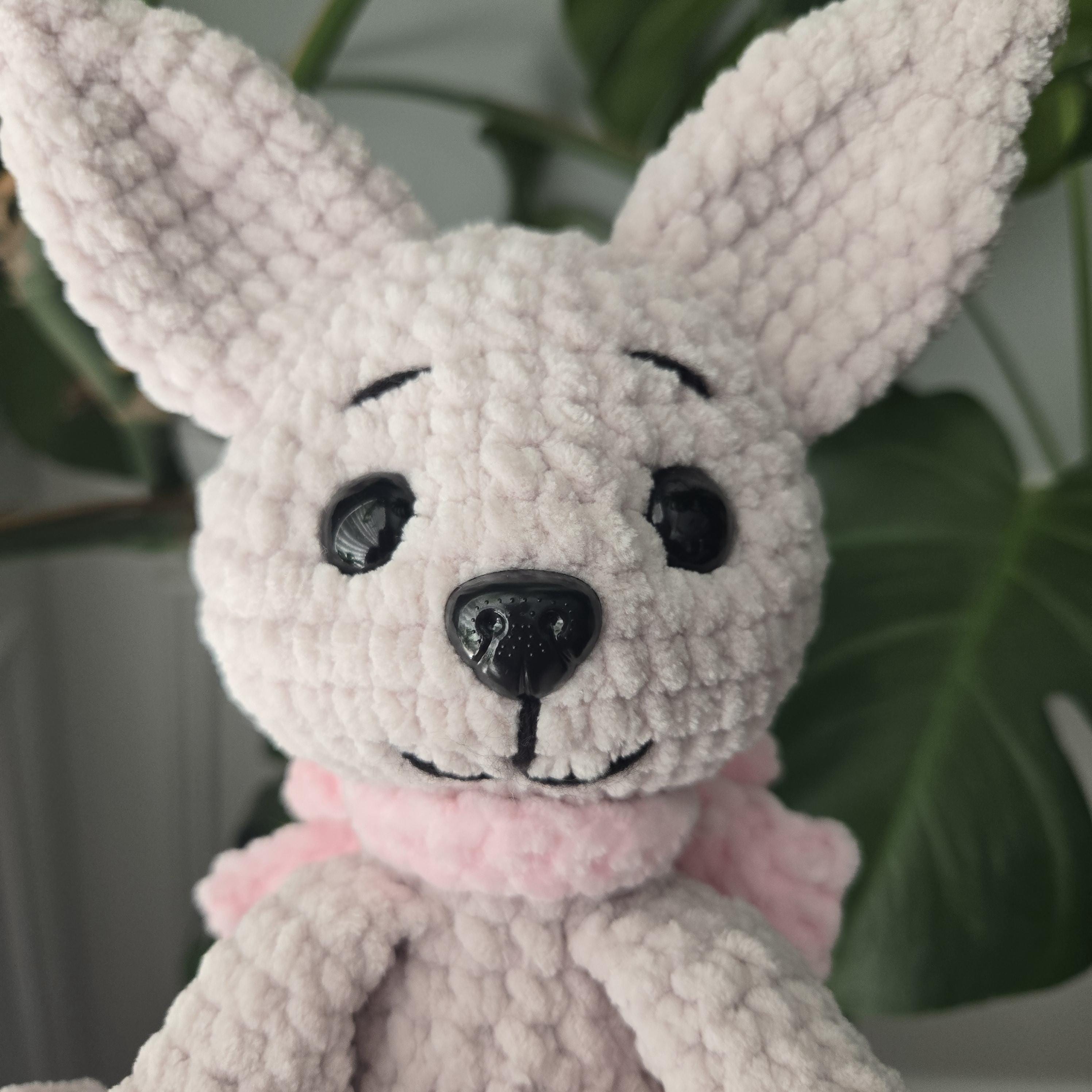 Crochet Chihuahua Plush – Handmade Cream Dog with Pink Bow & Toe Beans, Cute Amigurumi Stuffed Animal Puppy Gift - Thumbnail 2