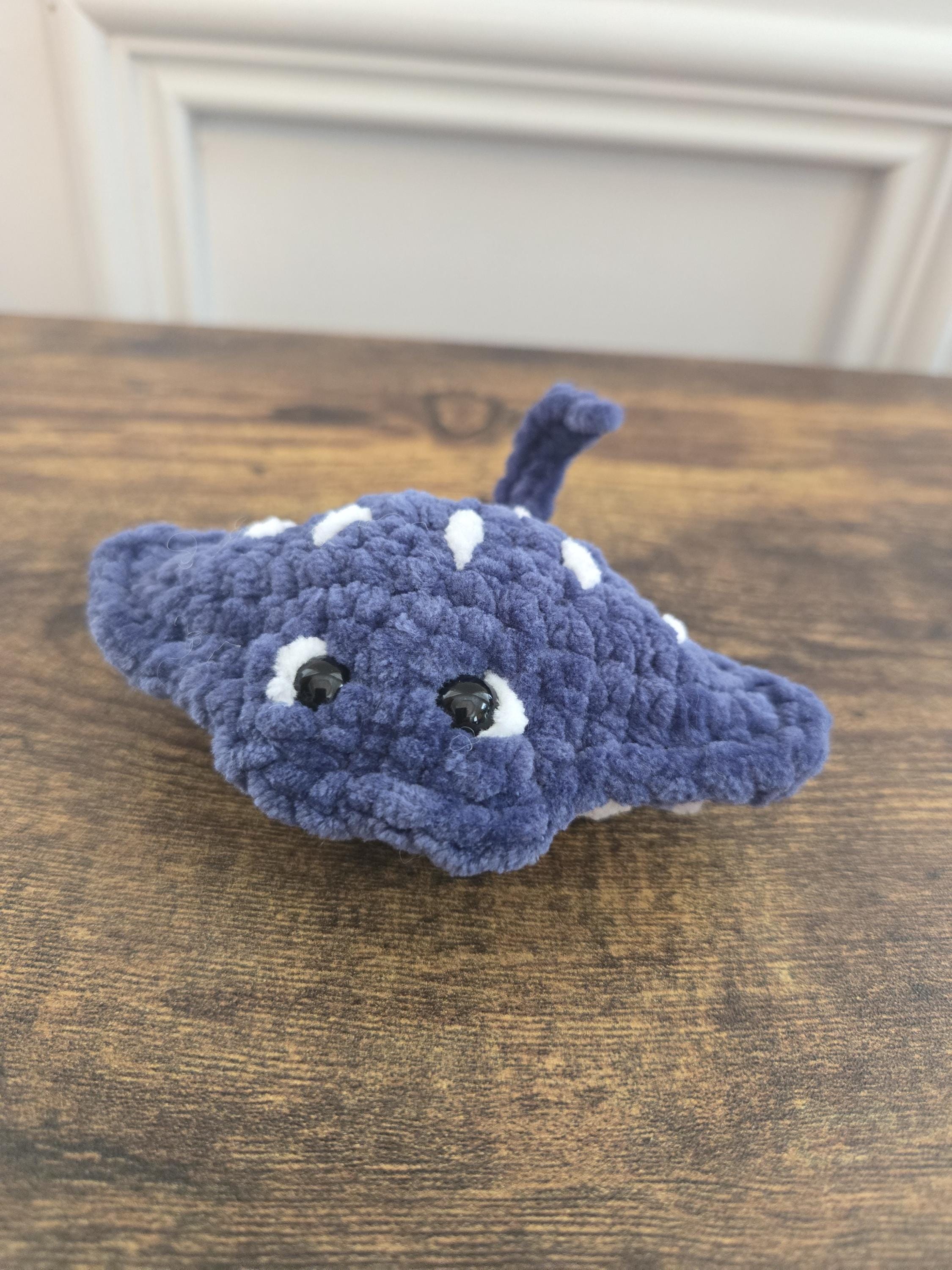 Sea Creature Trio – Crochet Octopus, Sea Turtle & Stingray Plush Set – Ocean Animal Plushies – Soft Handmade Stuffed Toys – Ocean Lover Gift - Thumbnail 7