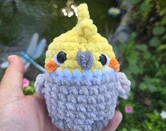 Crochet Cockatiel Plush – Handmade Bird Plush – Cute Soft Cockatiel – Kawaii Bird Stuffed Animal – Bird Lover Gift – Made by Young Artist