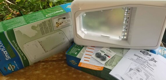 Petsmart Smart Door For Dogs And Cats Electronic Door Locks And Unlocks For Your Pet Only