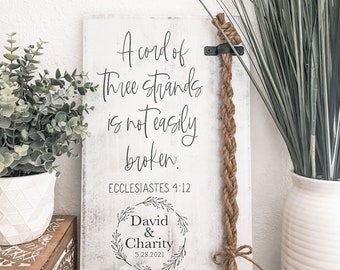 A Cord Of Three Strands Sign, A Cord of 3 Strands, Ecclesiastes 4:9-12, Wedding Ceremony Sign, Unity Ceremony Sign, Rustic Wedding Gift