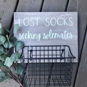 Lost Socks Seeking Solemates Basket Sign, Lost Socks Seeking Soulmates Basket, Laundry Room Decor, Laundry Room Sign, Laundry Wooden Sign