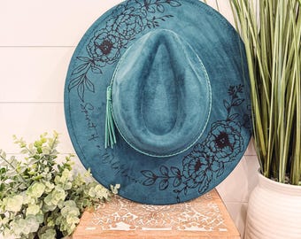 Pfingstrose Gebrannter Hut, Cowboy Hut mit Blumen Gravur, Peony Hut, Pfingstrose Gebranntes Fedora, Wildlederhut, Boho Hut, Veganes Wildleder
