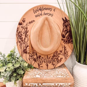 Wildflowers Hat, Burned Cowboy Hat, Floral Burned Hat, Cowgirl Hat, Horse Theme Hat, Horse Hat, Engraved Cowboy Hat, Boho Hat