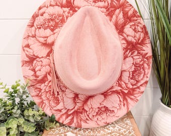 Pfingstrose Gebrannter Hut, Cowboy Hut mit Blumen Gravur, Peony Hut, Pfingstrose Gebranntes Fedora, Wildlederhut, Boho Hut, Veganes Wildleder