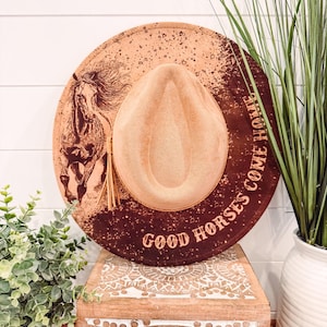 Engraved Horse Hat, Burned Cowboy Hat, horse Burned Hat, Cowgirl Hat, Horse Theme Hat, Horse Hat, Engraved Cowboy Hat, Boho Hat