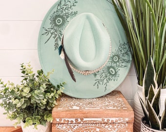 Floral Burned Hat, Floral Engraved Cowboy Hat, Sunflower Hat, Sunflower Burned Fedora, Engraved Fedora, Engraved Felt Hat, Boho Hat