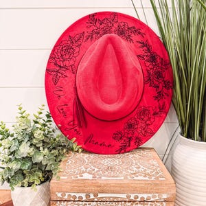 Rose Burned Hat, Rose Engraved Cowboy Hat, floral Hat, Rose Burned Fedora, Engraved Suede hat, Boho Hat, Vegan Suede