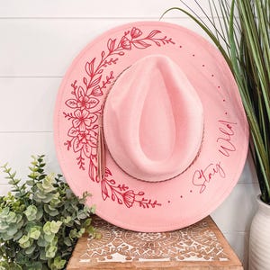 Floral Burned Hat, Floral Engraved Cowboy Hat, Bachelorette Party Hat, Nashville Bachelorette Hat, Nash Bash Hat, Engagement Gift