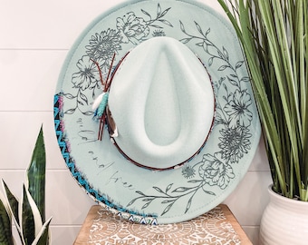 Wild & Free Floral Burned Hat, Floral Engraved Cowboy Hat, Sunflower Hat, Sunflower Burned Fedora, Engraved Fedora, Engraved Felt Hat, Boho
