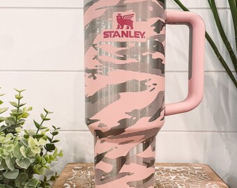 Camoflauge Stanley Quencher 40oz, Stanley Mug, Engraved Tumbler, Engraved  Stanley, Camo Stanley, Full Wrap Stanley, Travel Mug With Handle 