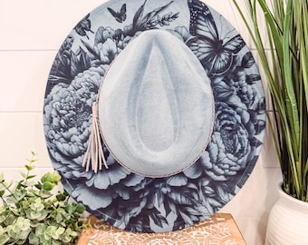 Pfingstrose Gebrannter Hut, Cowboy Hut mit Blumen Gravur, Peony Hut, Pfingstrose Gebranntes Fedora, Wildlederhut, Boho Hut, Veganes Wildleder