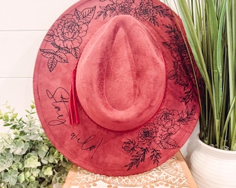 Rose Burned Hat, Rose Engraved Cowboy Hat, floral Hat, Rose Burned Fedora, Engraved Suede hat, Boho Hat, Vegan Suede