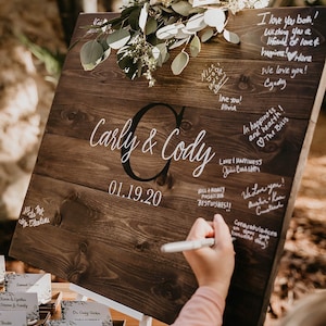 結婚式のゲストブックサイン、モノグラムゲストブック、ゲストブック、木製ゲストサイン、結婚式の装飾、結婚式のセレモニーサイン、素朴な結婚式のサイン