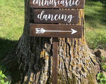 Directional Wedding Signs, Wedding Arrow Sign, Receptions Sign, Ceremony Sign, Bar Sign, Rustic Wedding Sign, Pointing Signs, Guide Signs