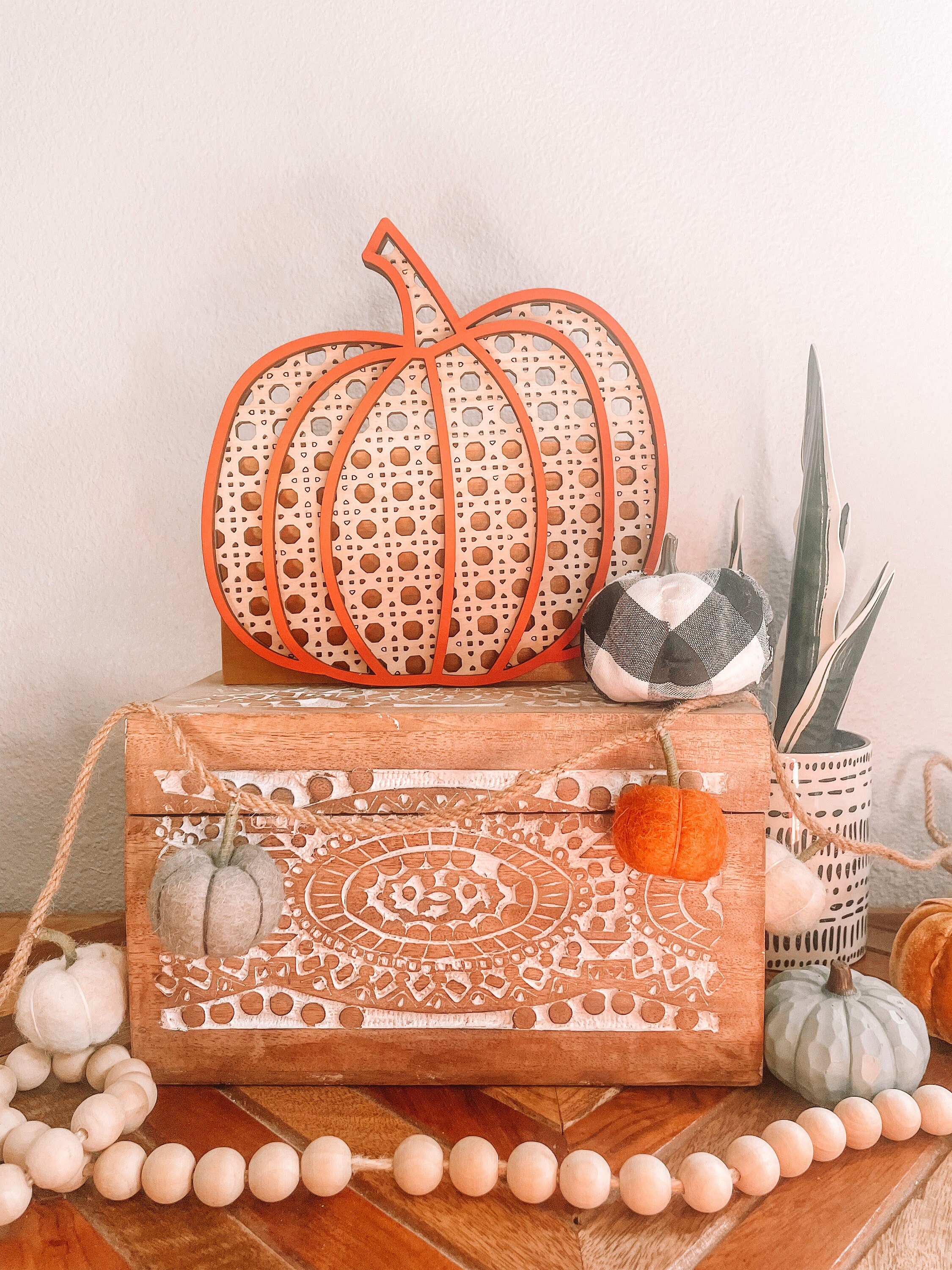 24 Découpes Citrouille En Bois à Peindre – 3.5x3 Pouces, Trou Pour Suspension, Décoration Halloween Et Automne