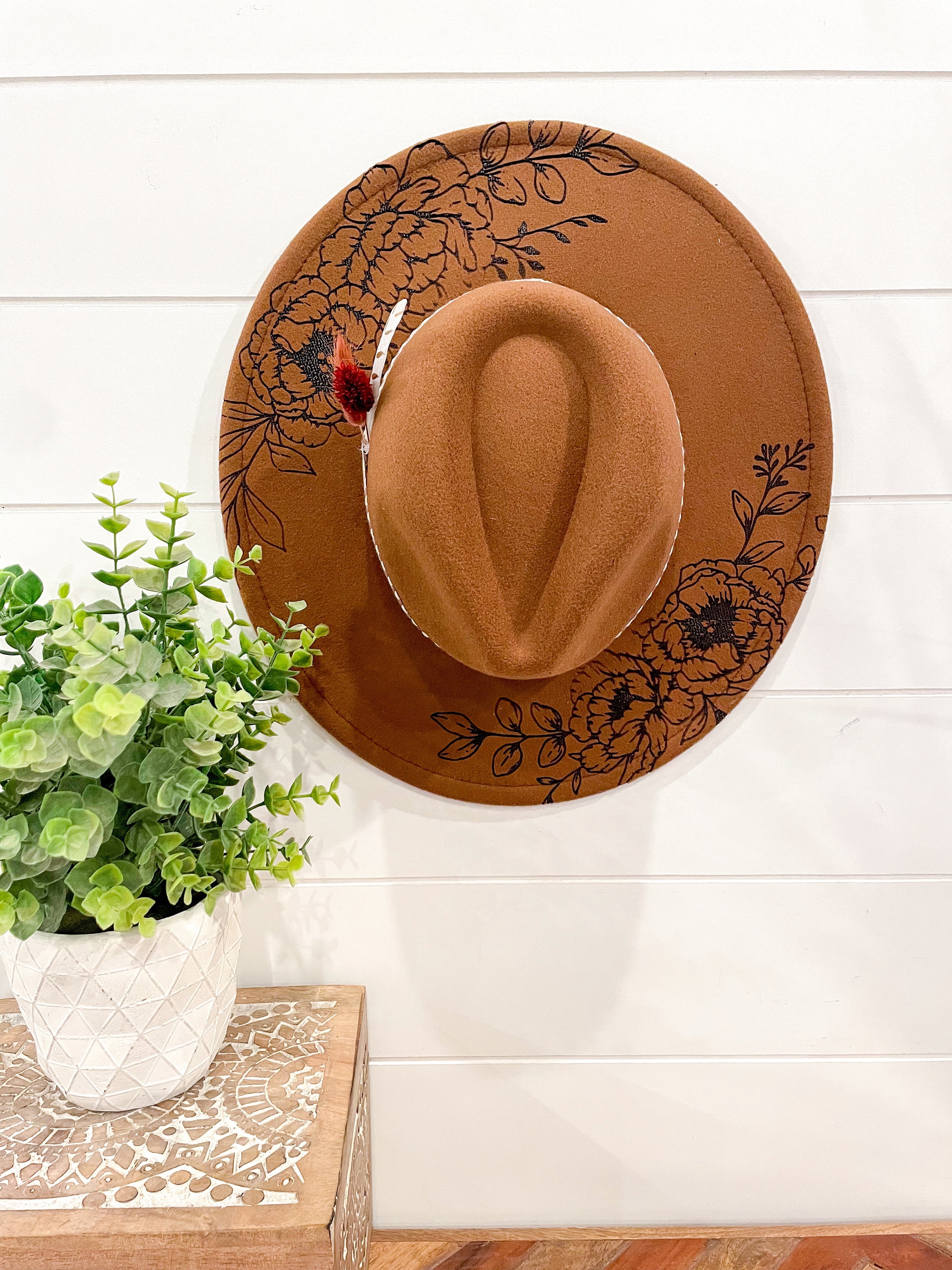 Handcrafted Tan Custom Wood Burned Floral Bee Wide Brim Fedora Boho Western Hat Floral Burned Hat, Flora Lburned Wildflower Cowboy Hat  main image 3