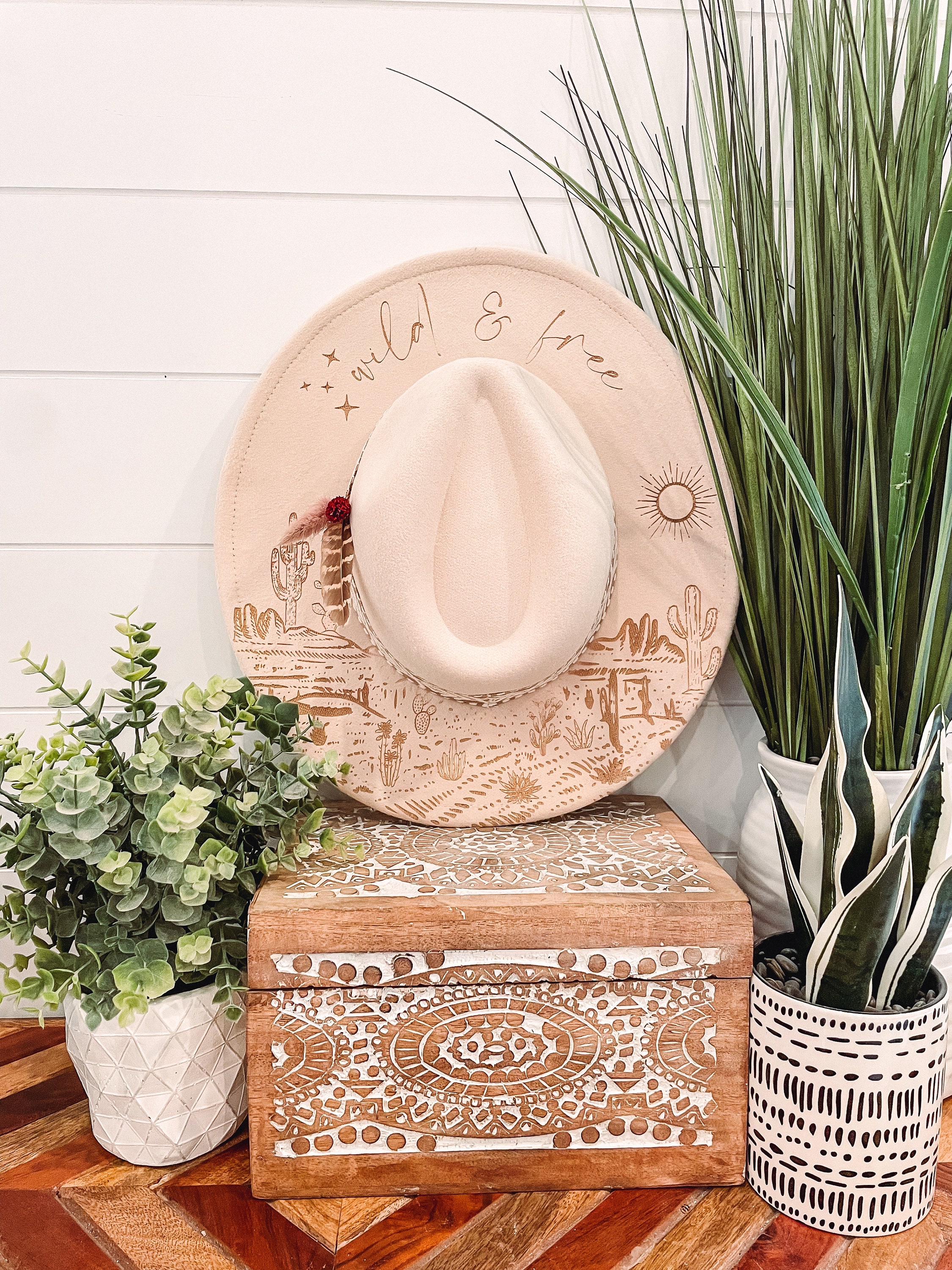 Desert Engraved Hat, Cactus Burned Hat, Desert Engraved  display picture 2