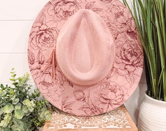 Pfingstrose Gebrannter Hut, Cowboy Hut mit Blumen Gravur, Peony Hut, Pfingstrose Gebranntes Fedora, Wildlederhut, Boho Hut, Veganes Wildleder