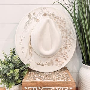 Floral Burned Hat, Floral Engraved Cowboy Hat, Sunflower Hat, Sunflower Burned Fedora, Engraved Suede Hat, Boho Hat, Vegan Suede