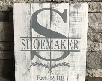 Letrero de madera personalizado con nombre de familia