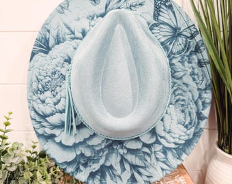 Pfingstrose Gebrannter Hut, Cowboy Hut mit Blumen Gravur, Peony Hut, Pfingstrose Gebranntes Fedora, Wildlederhut, Boho Hut, Veganes Wildleder