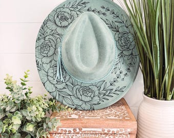 Pfingstrose Gebrannter Hut, Cowboy Hut mit Blumen Gravur, Peony Hut, Pfingstrose Gebranntes Fedora, Wildlederhut, Boho Hut, Veganes Wildleder