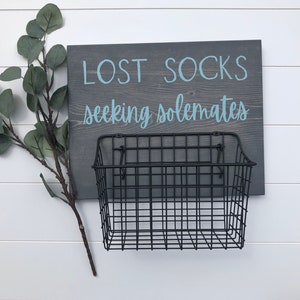 Lost Socks Seeking Solemates Basket Sign, Lost Socks Seeking Soulmates Basket, Laundry Room Decor, Laundry Room Sign, Laundry Wooden Sign