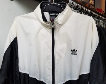 Vintage ADIDAS Jacket Windbreaker Hood Old School Green Vintage ADIDAS Jacket Windbreaker Hood Old School Green