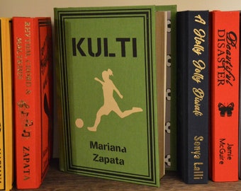 Kulti by Mariana Zapata rebound hardcover book