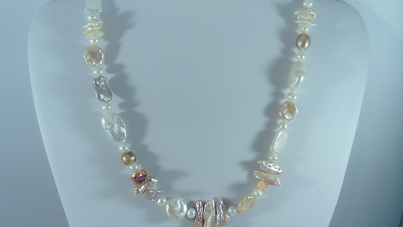 Mixed Pearl Necklace - Etsy