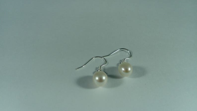 Cultured Pearl Earrings image 6