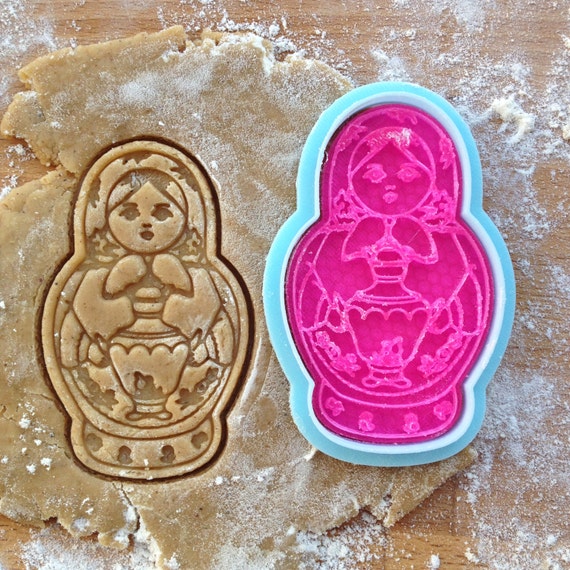 matryoshka cookie cutter