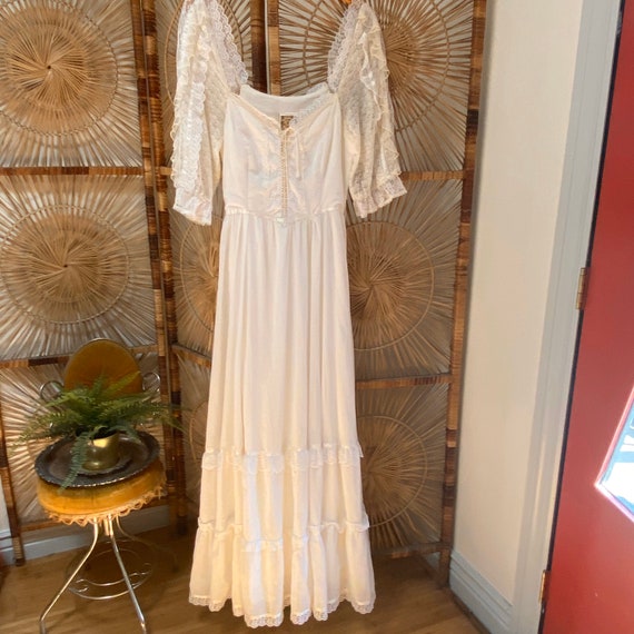 Vintage 1970s Gunne Sax Ivory Lace Boho Prairie We