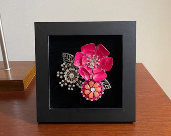 Up-cycled Jewelry Tabletop Decor