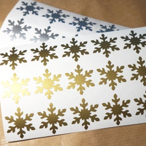 30 sneeuwvlokstickers, sneeuwvlokstickers, cadeauverpakking sneeuwvlok vinyl kerstenvelop zegel vinylstickers, raamstickers winterthema