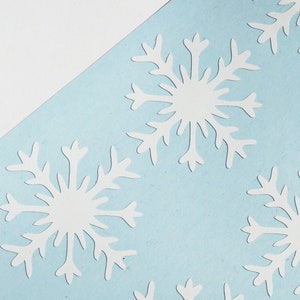 30 Adesivi fiocco di neve invernale, finestra Fiocco di neve Decal, Decalcomania di Natale, Regalo Wrapping Sigillo Sigillo Sigillo Inverno Scena fiocco di neve Adesivi