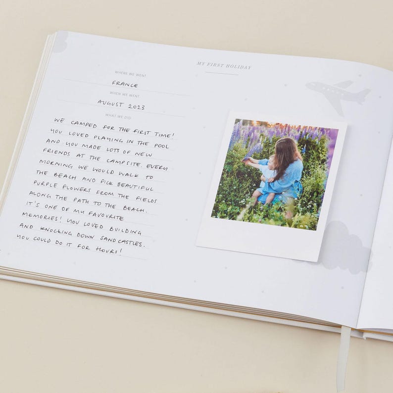 Luxury Baby Memory Book – (My baby journal - Grey with Gold Foil), baby shower gift, new parents gift, grandparents, with gilded edges bild 11