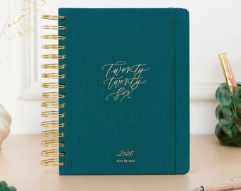 2026 Daily Planner – Juniper Green Cloth Cover, Day-To-Page View