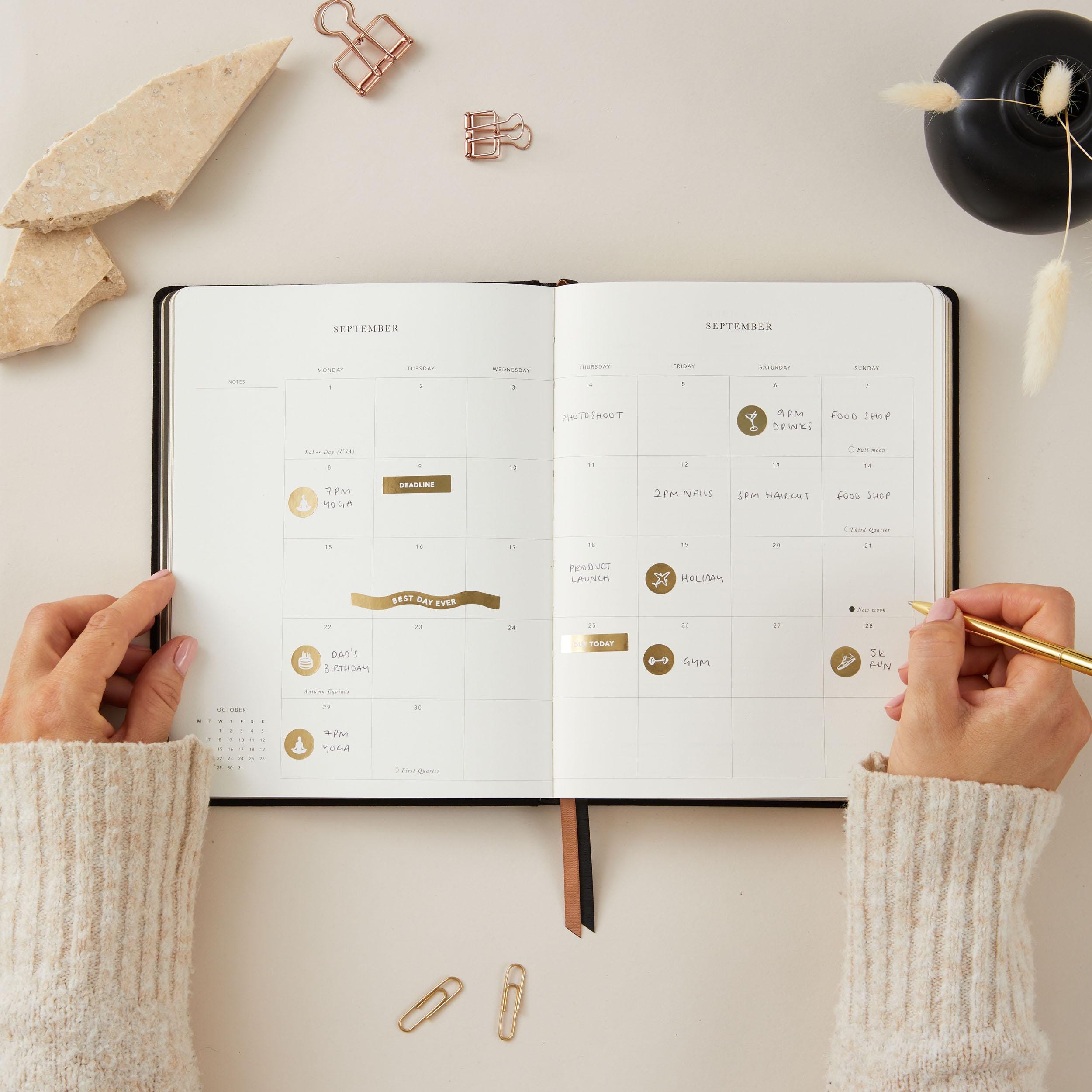 2025 Weekly Planner - Black (Cloth), luxury 2025 diary, organiser, gift for her, gilded edges, monthly, weekly planner book,
