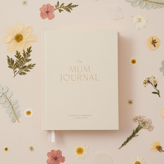 Mum Journal | Mom Journal | Five Year Motherhood Memory Book | Ivory Cloth Mum Diary | Undated Keepsake Journal for Mums and Moms