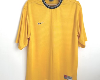 NIKE Vintage 90s Adults' Football Soccer Crew Neck Short Sleeves