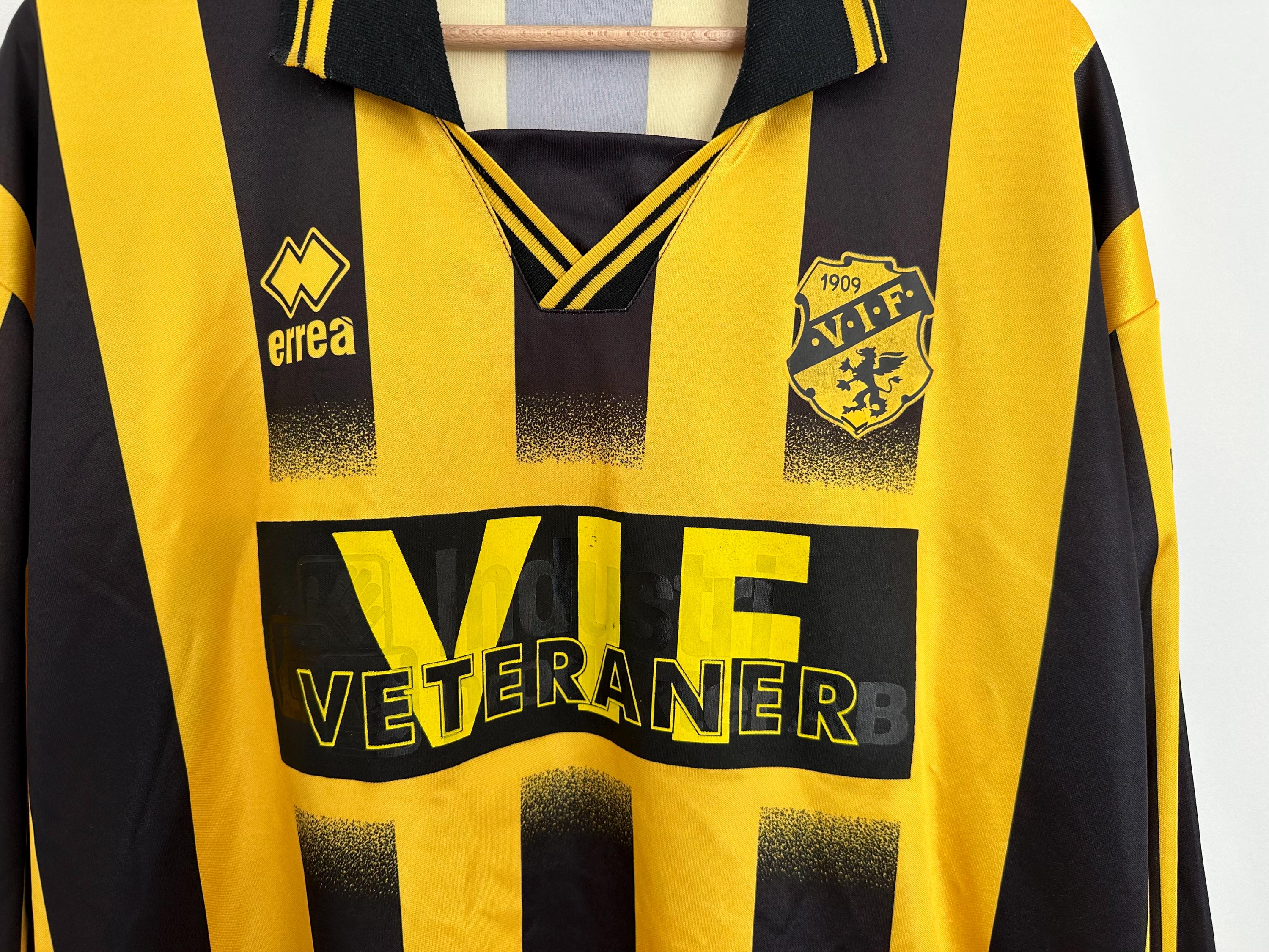 ヴィンテージ エレア サッカー ジャージ XXL: イエロー ブラック