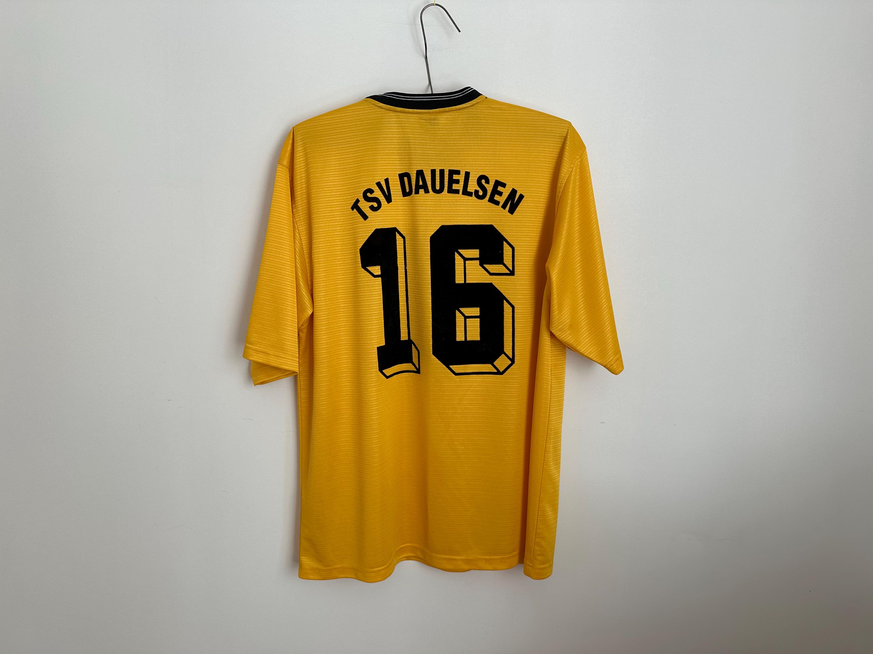 Nike Vintage 90s Soccer Jersey | Yellow Retro Football Shirt