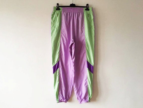 purple running pants