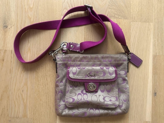 Coach Y2K Penelope Purple Swingpack Crossbody Bag | Signature Vintage Shoulder Handbag