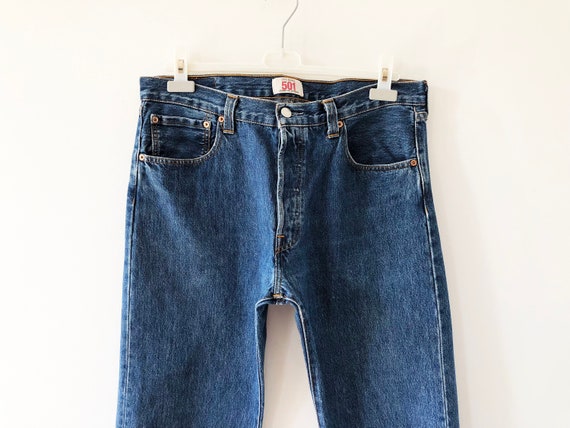 Vintage Levi's 501 Jeans Blue Men Highwaist Jeans… - image 3