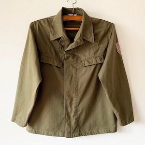 Vintage Khaki Green Cotton Workwear Shirt: Cropped Military Jacket, Medium