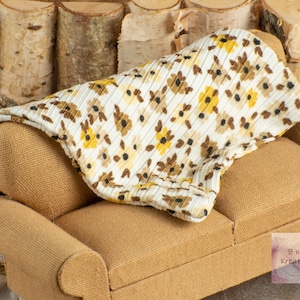 Miniature Blanket in Cream with Yellow & Tan Floral for 1:12 Scale Dollhouse Miniature