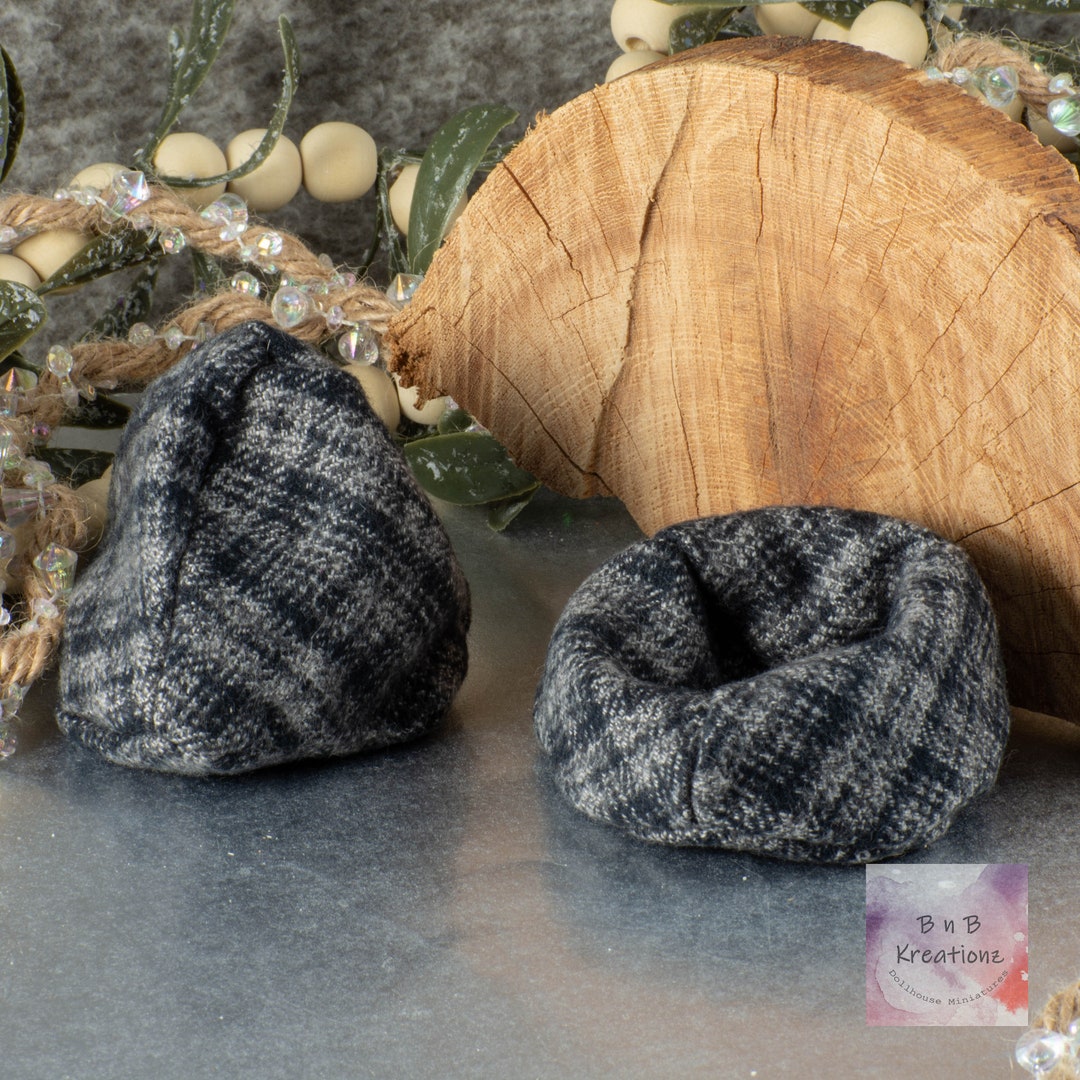 Black & Gray Plaid Bean Bag Chair for 1:12 Scale Dollhouse Miniature - Etsy